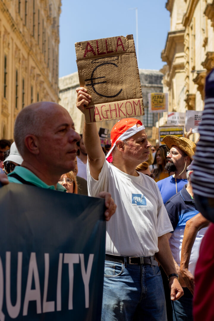 Xebbajtuna! Protest Malta